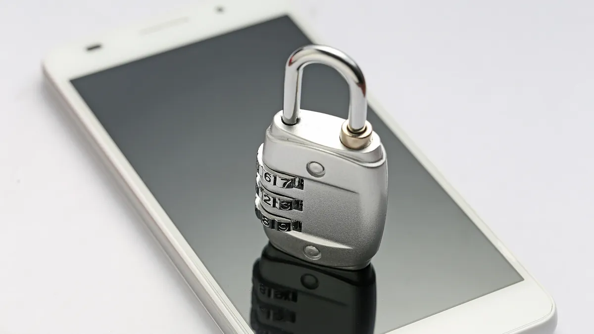 Кто может видеть контакты вашего iPhone? Аудит конфиденциальности, который должен провести каждый пользователь